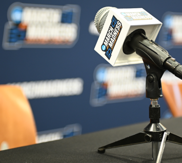 march madness ncaa microphone g